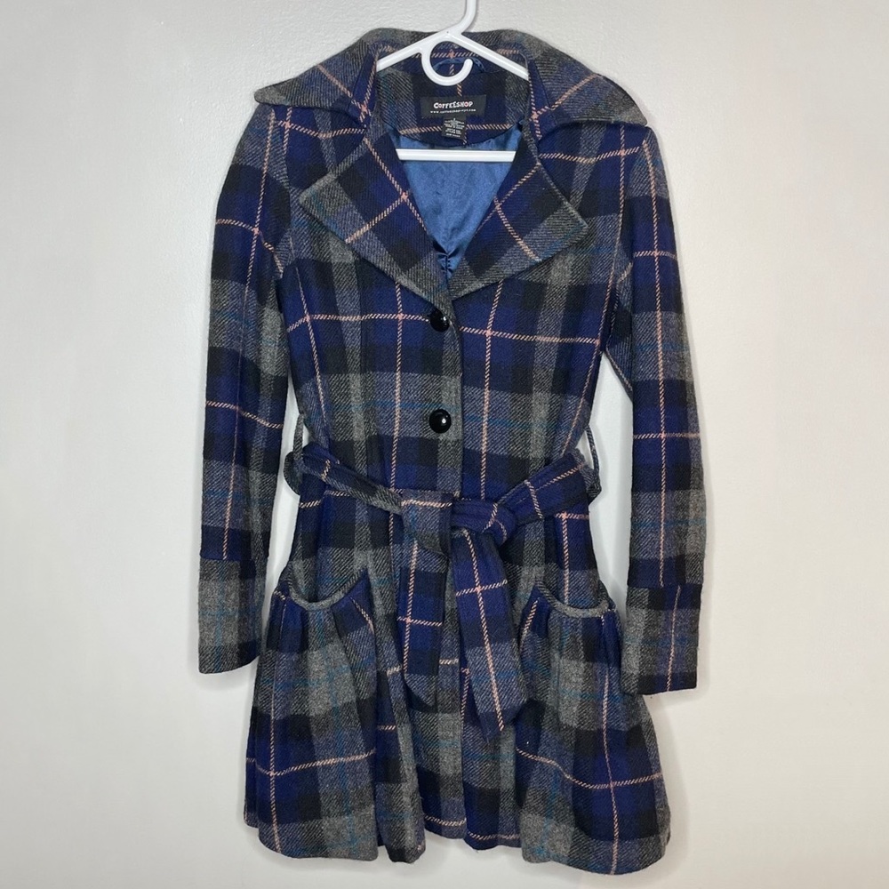 CoffeeShop Plaid Wool Pleated Coat